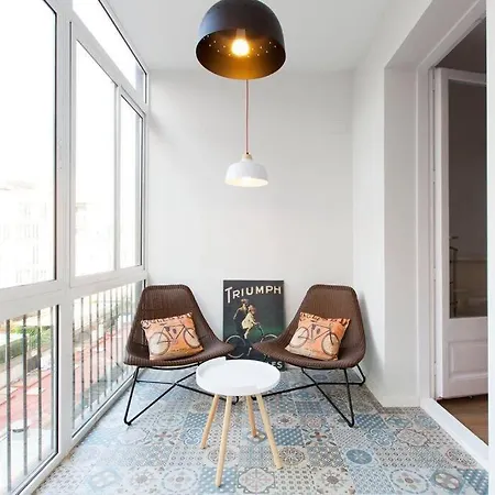 Apartment Gorgeous 4bed 4bath Close To Center