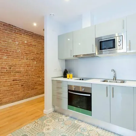 Gorgeous 4bed 4bath Close To Center * Barcelona