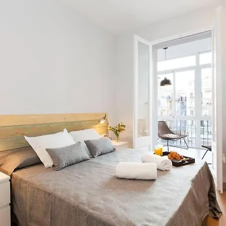 Gorgeous 4bed 4bath Close To Center Barcelona