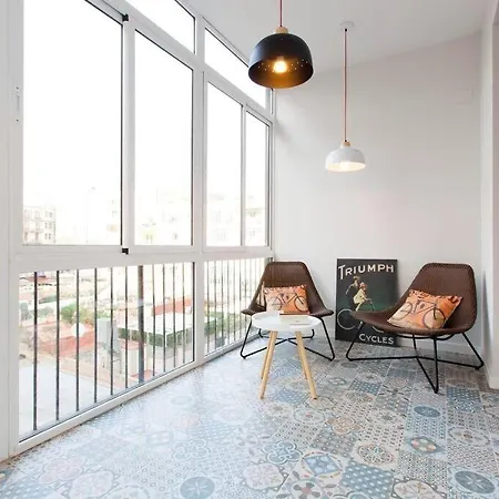 Gorgeous 4bed 4bath Close To Center Apartment Barcelona