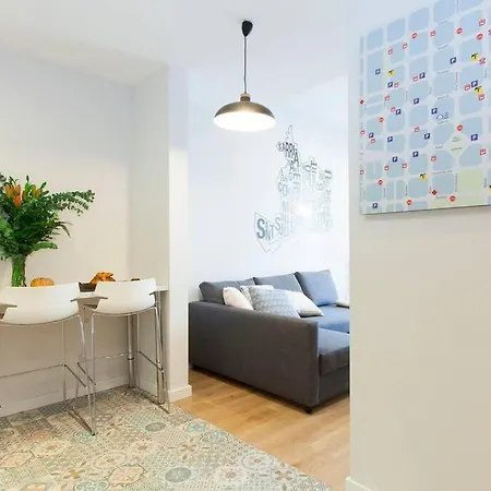 Apartment Gorgeous 4bed 4bath Close To Center Barcelona