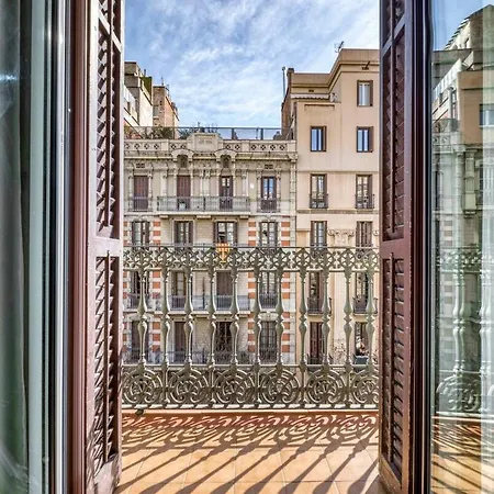 Gorgeous 4bed 4bath Close To Center Apartamento