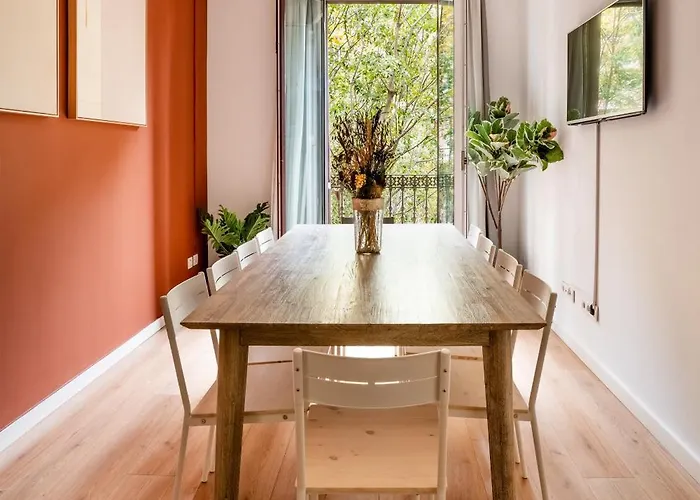 The Collection - Gorgeous 4bed 4bath Close To Center Барселона