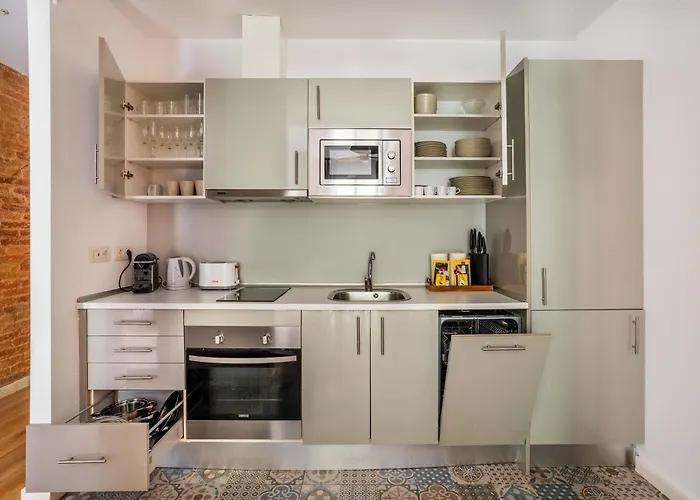 The Collection - Gorgeous 4bed 4bath Close To Center Апартаменты